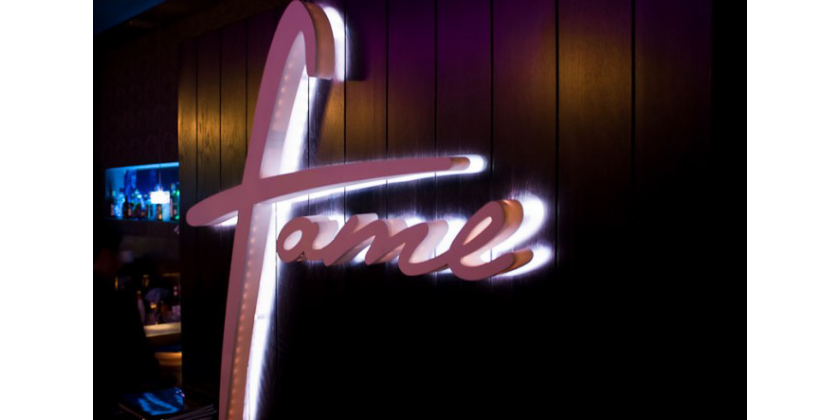 Звуковое и световое оформление кафе Fame Cafe