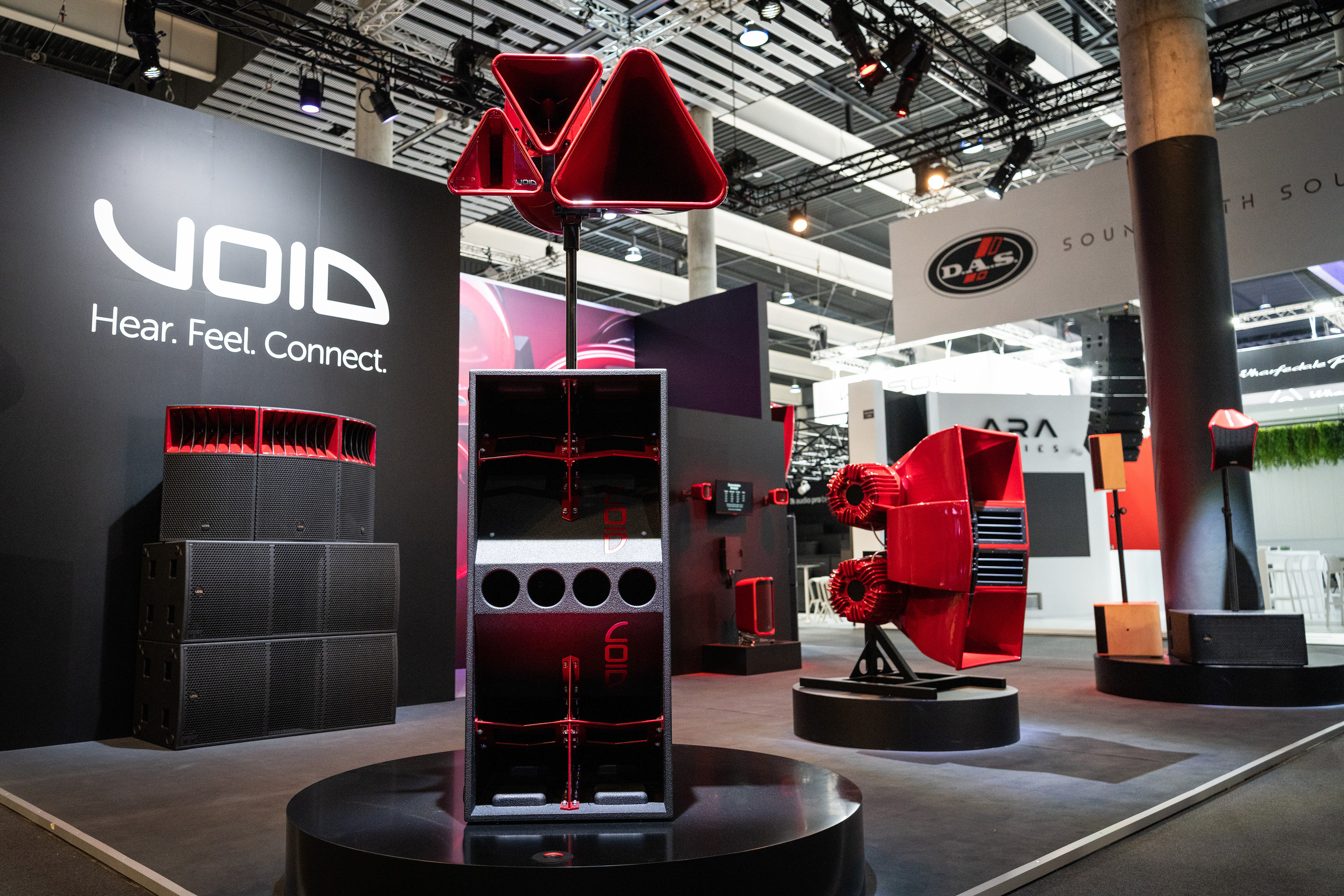 Void – звук, который притягивает взгляды