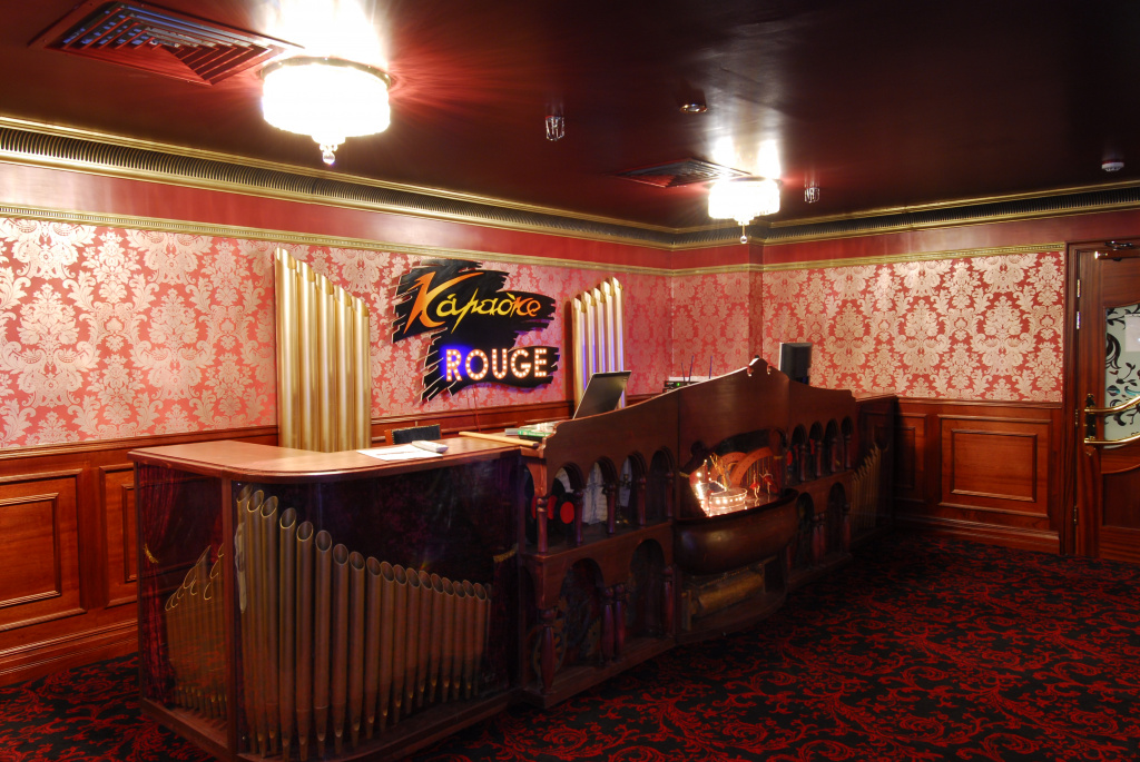 Караоке, рабочее место персонала