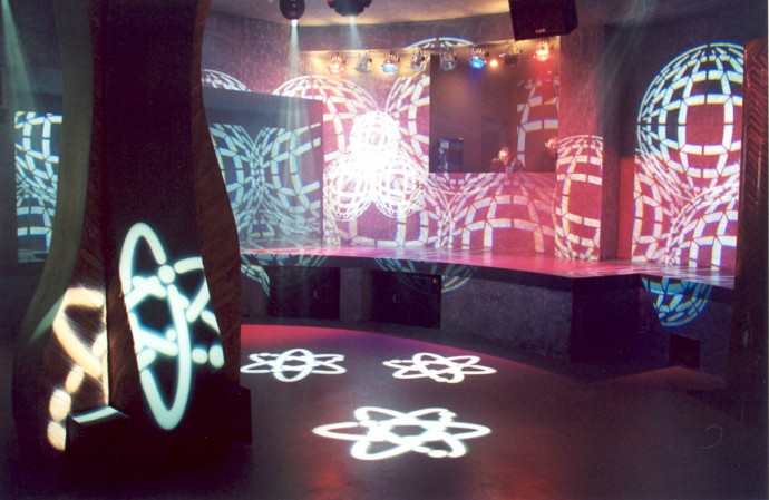 НОЧНОЙ КЛУБ "PEOPLE" Г.МОСКВА