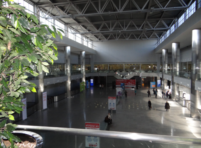 HI-FI & HIGH END SHOW 2015 4.jpg